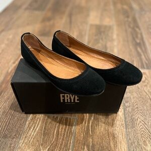 FRYE - Carson Ballet flats - Size 8.5